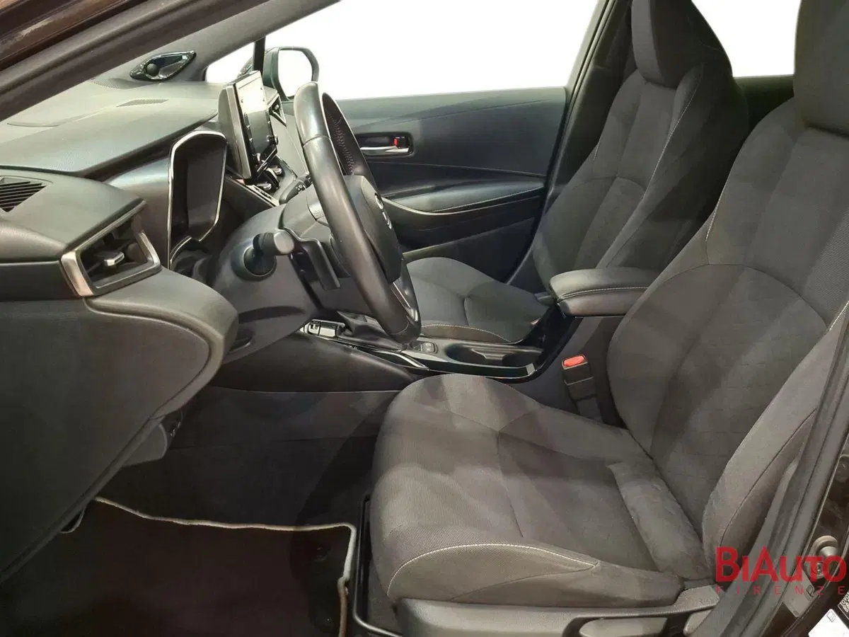 Toyota Corolla Touring Sports usata a Firenze (19)