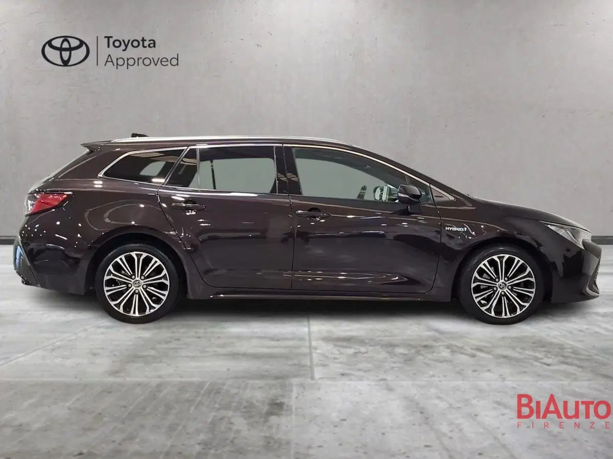 Toyota Corolla Touring Sports usata a Firenze (4)