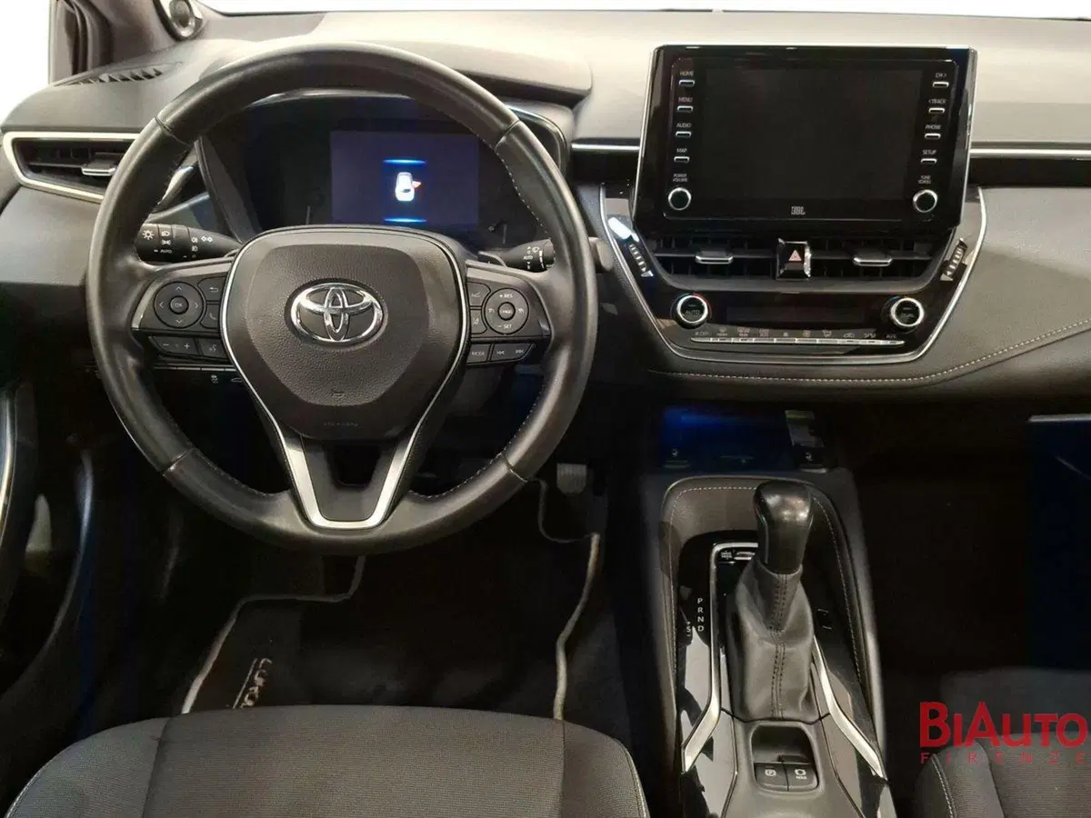 Toyota Corolla Touring Sports usata a Firenze (8)