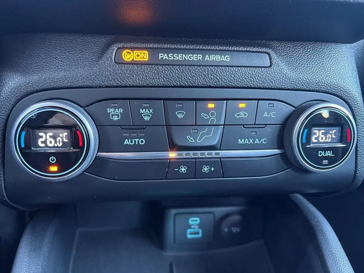 Ford Focus Station Wagon usata a Pescara (14)