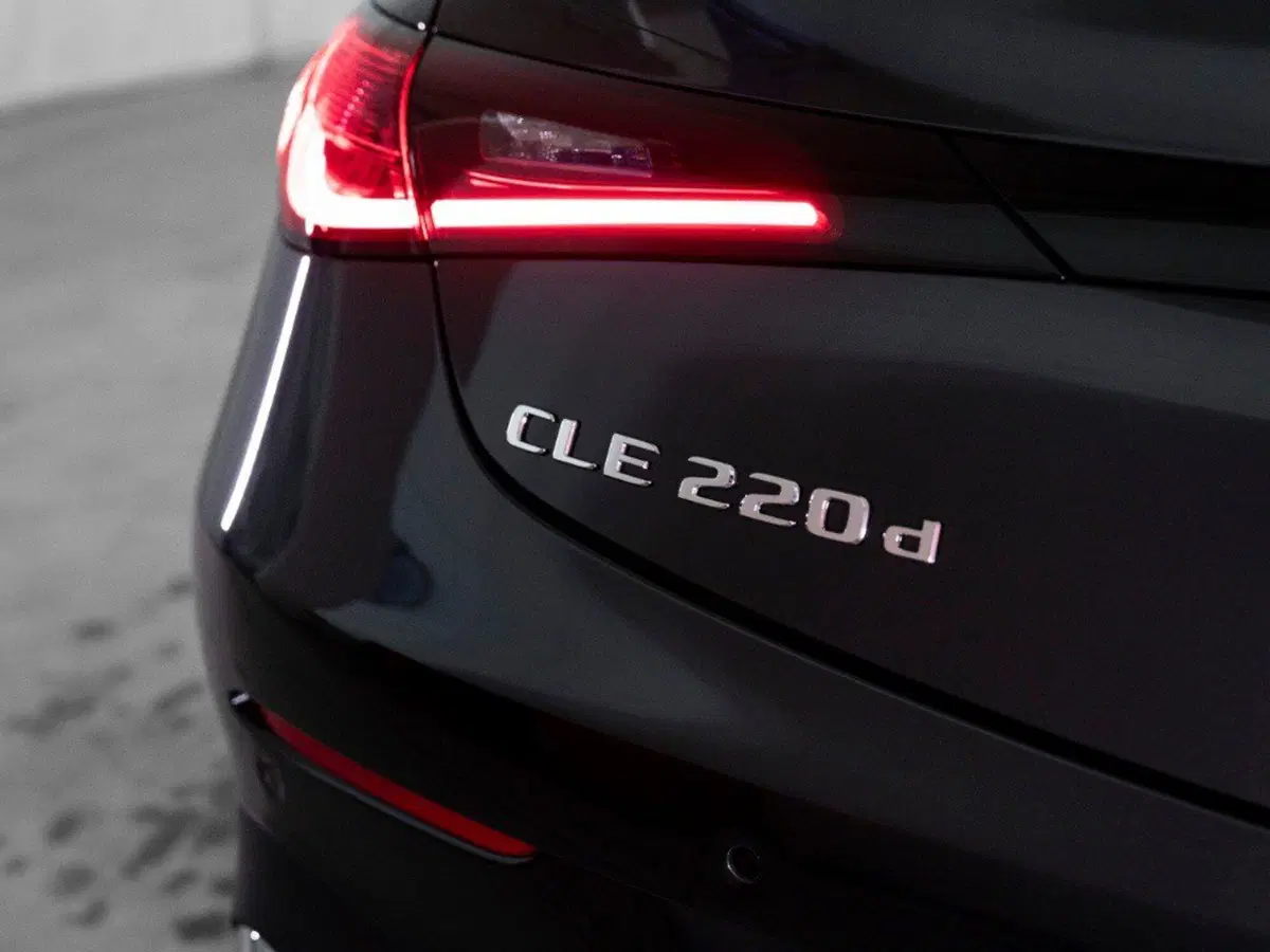 Mercedes-Benz CLE Coupé nuova a Rimini (9)