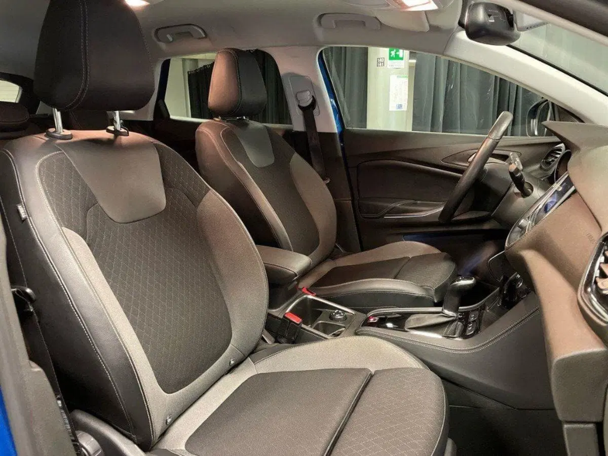Opel Grandland X usata a Ancona (9)