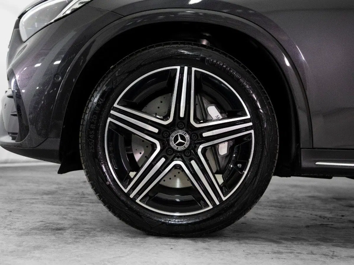 Mercedes-Benz GLC SUV nuova a Macerata (9)