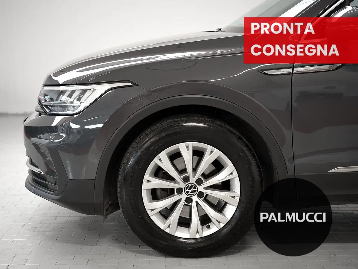 Volkswagen Tiguan usata a Prato (8)