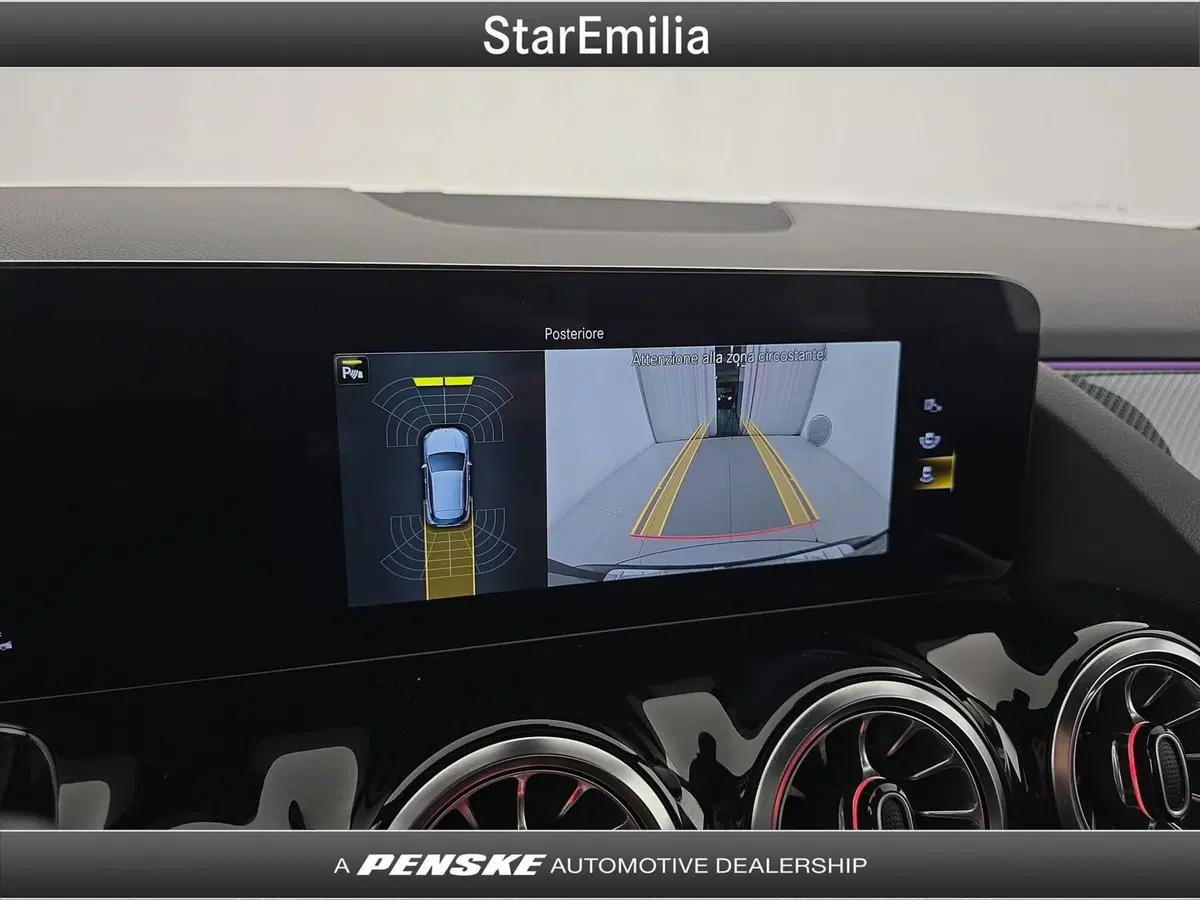 Mercedes-Benz GLA SUV usata a Bologna (12)