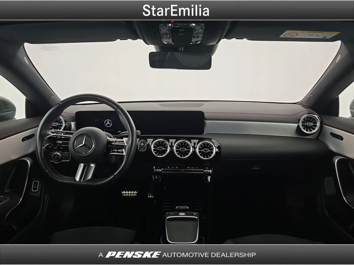 Mercedes-Benz CLA Shooting Brake usata a Ferrara (9)