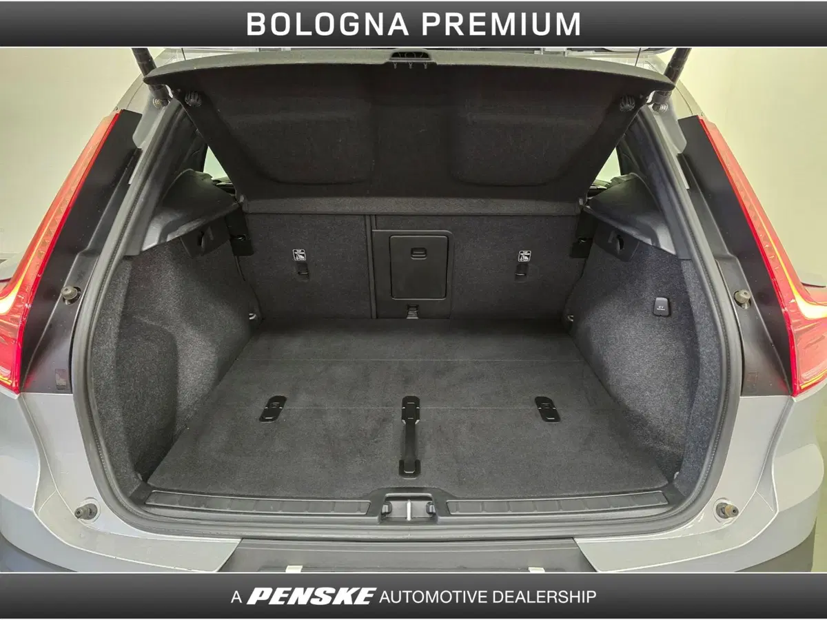 Volvo XC40 usata a Bologna (10)