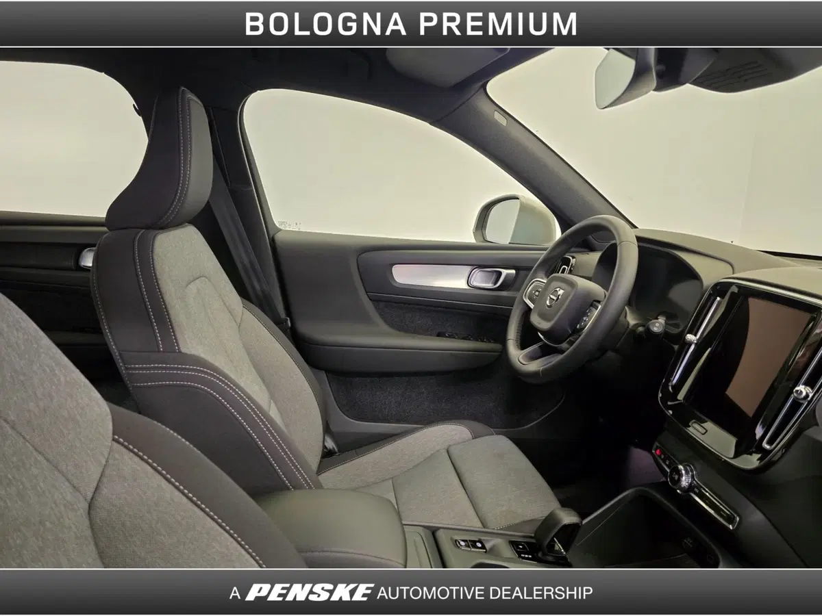 Volvo XC40 usata a Bologna (3)