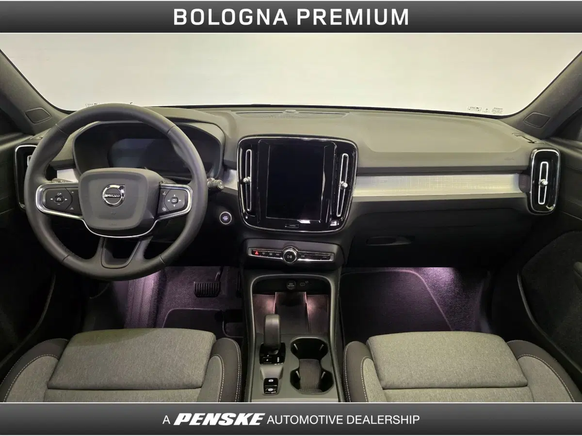 Volvo XC40 usata a Bologna (4)