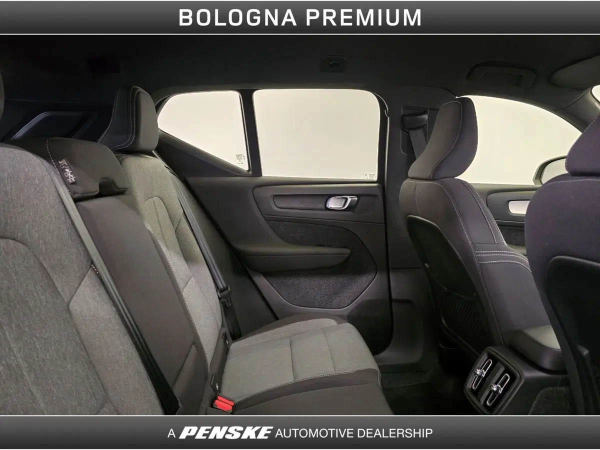Volvo XC40 usata a Bologna (5)