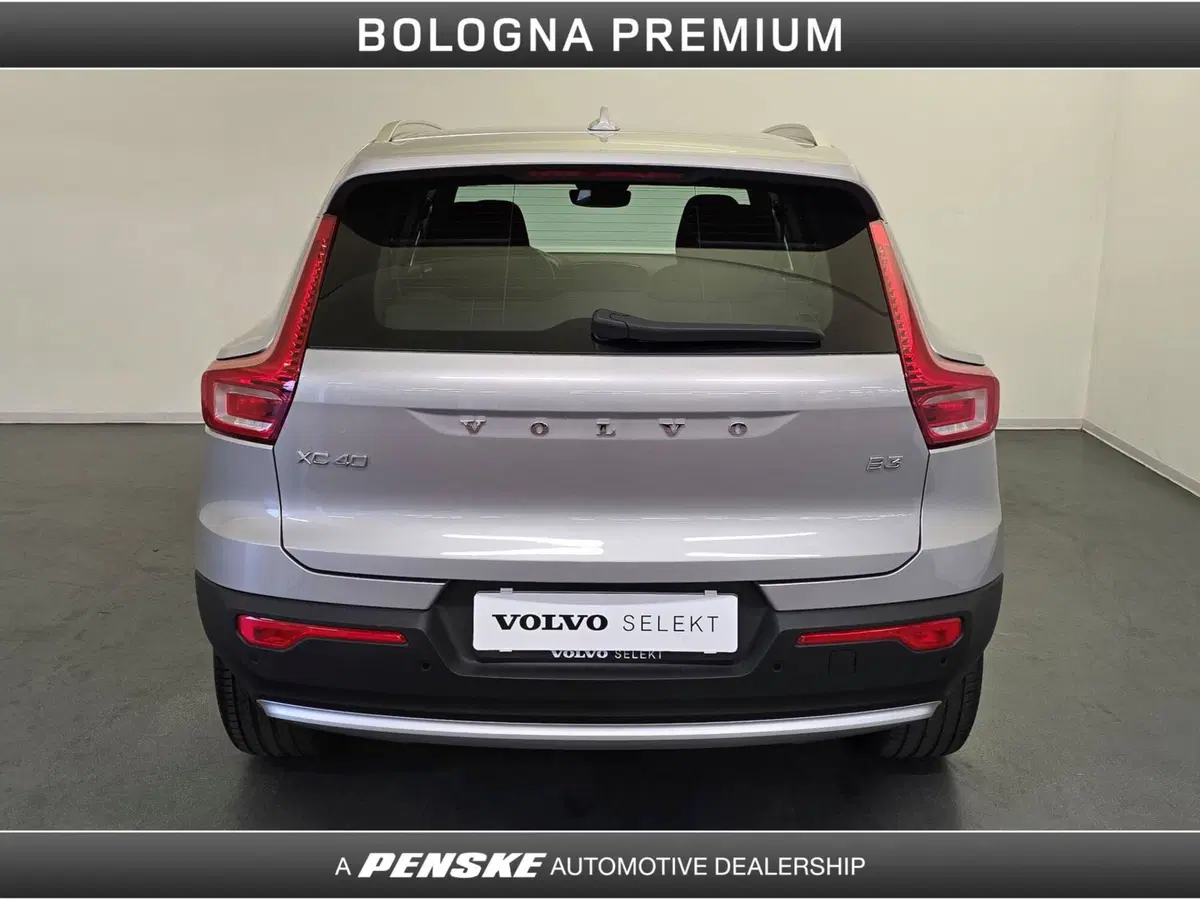 Volvo XC40 usata a Bologna (7)