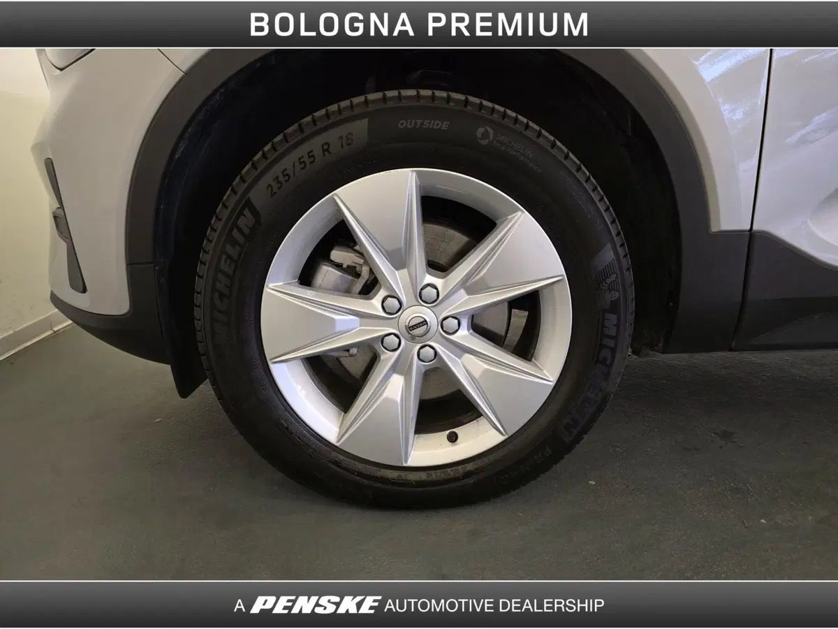 Volvo XC40 usata a Bologna (9)
