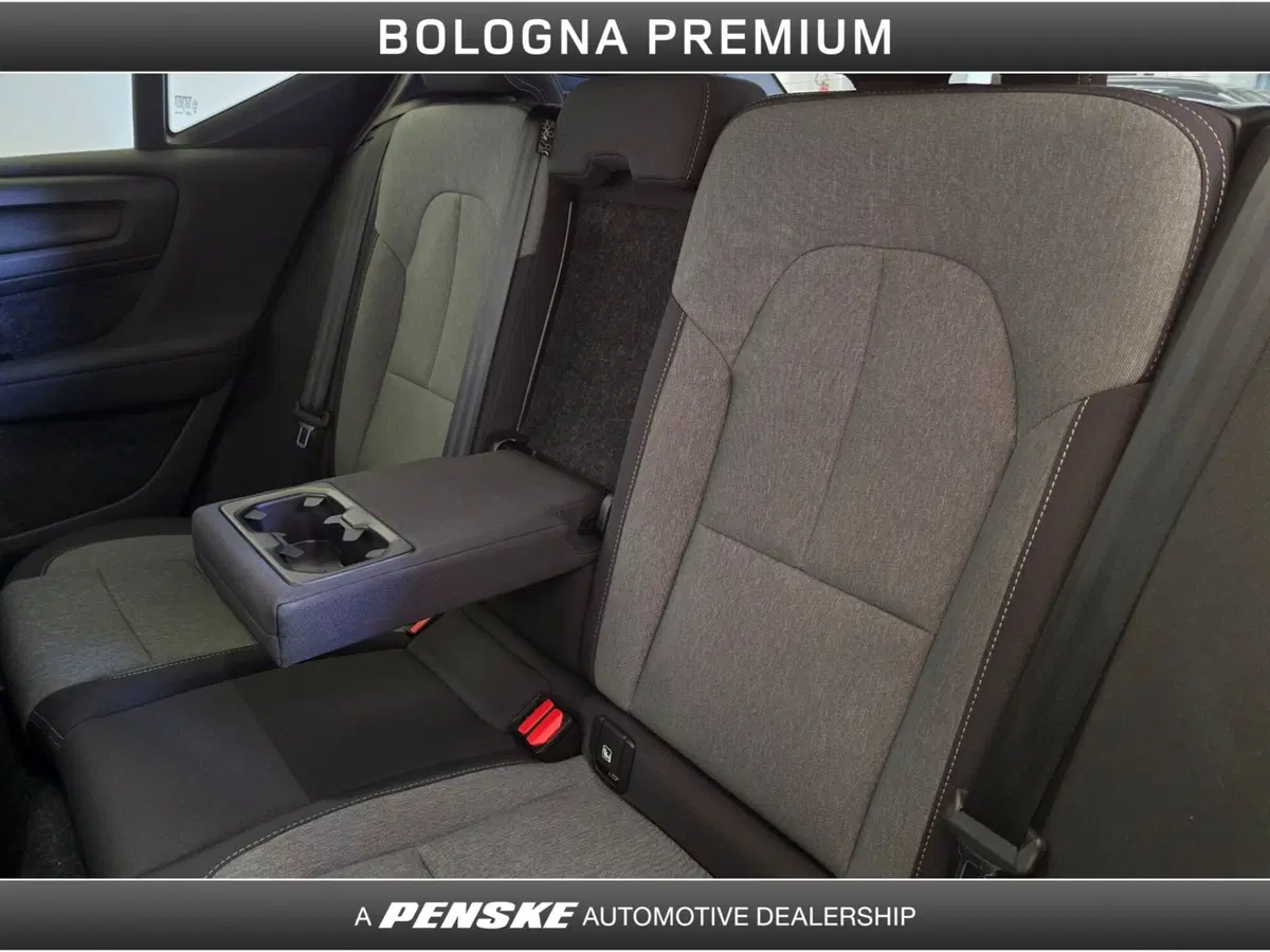 Volvo XC40 usata a Bologna (17)