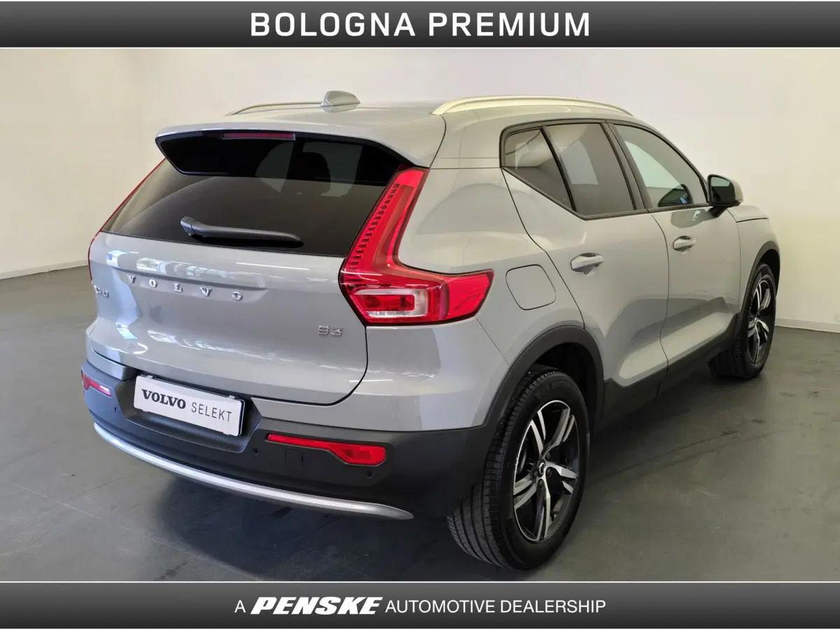 Volvo XC40 usata a Bologna (2)