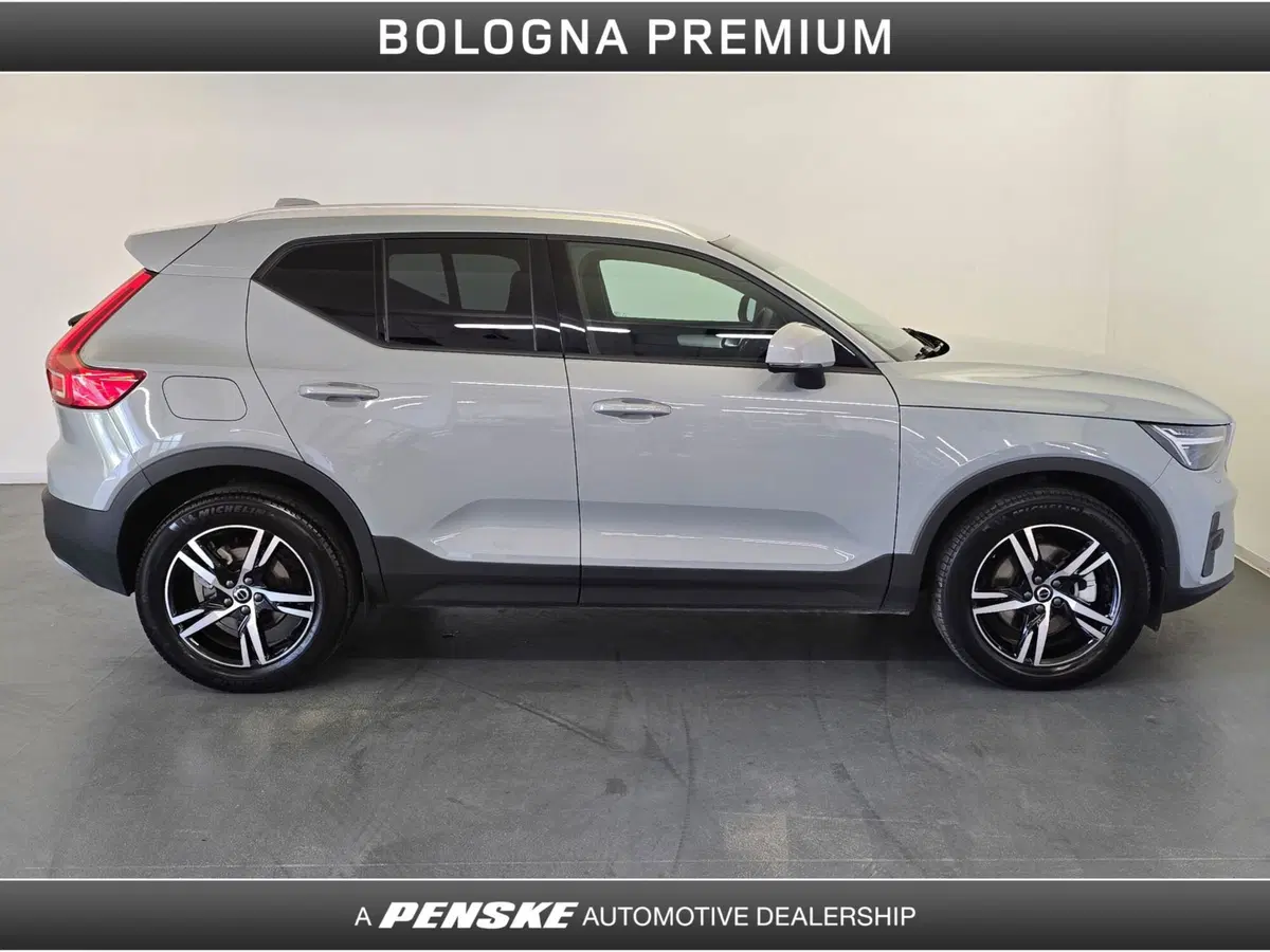 Volvo XC40 usata a Bologna (6)