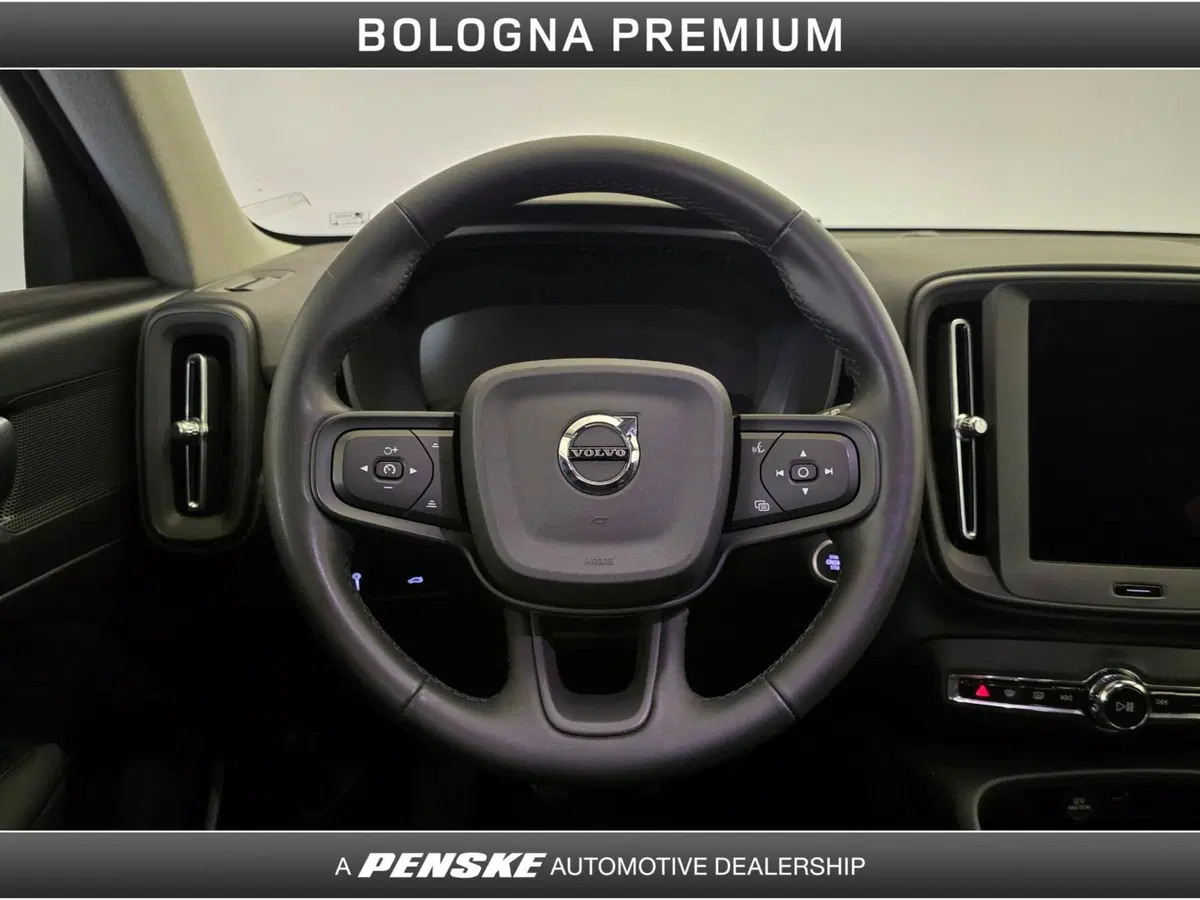 Volvo XC40 usata a Bologna (17)