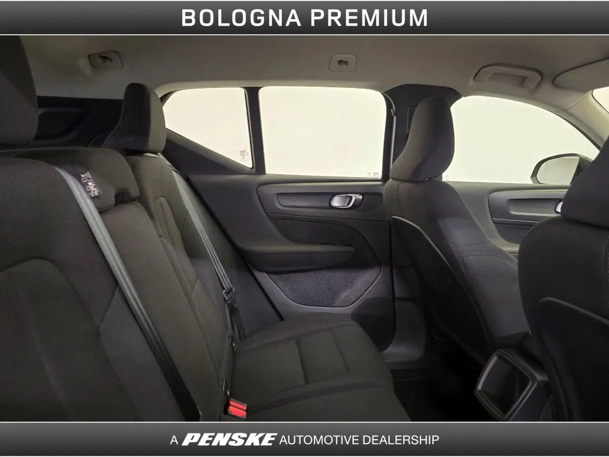 Volvo XC40 usata a Bologna (5)