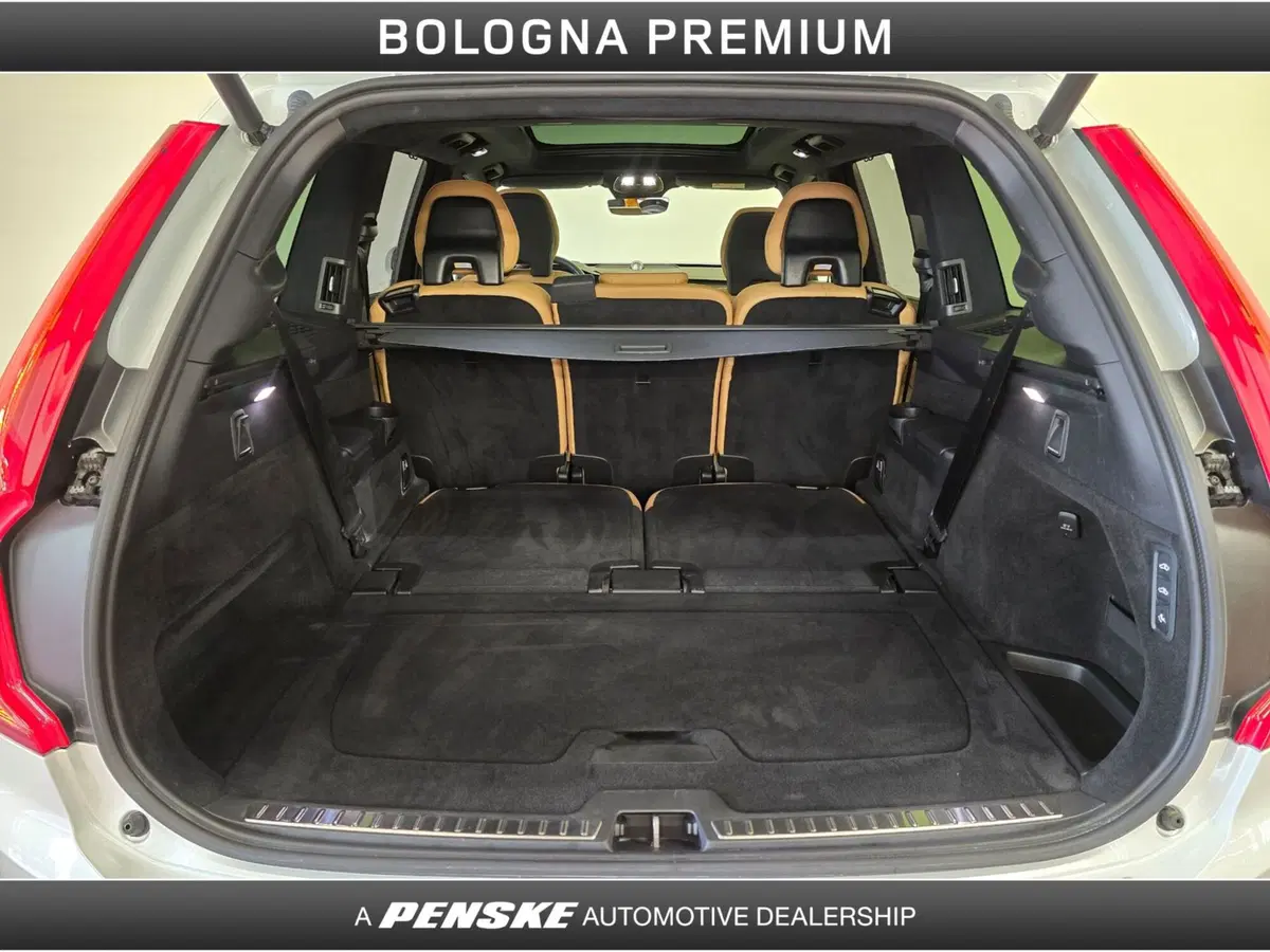 Volvo XC90 usata a Bologna (10)