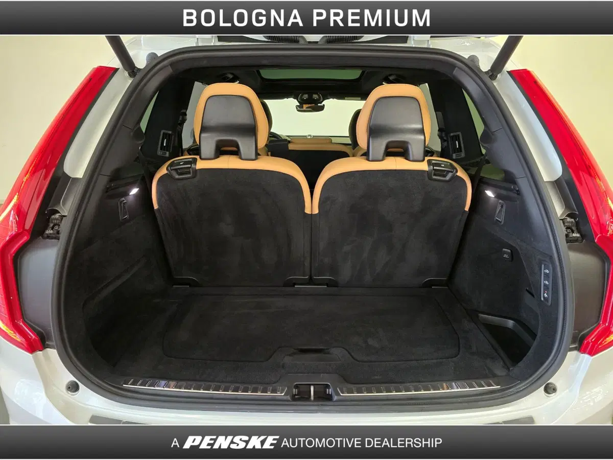 Volvo XC90 usata a Bologna (11)