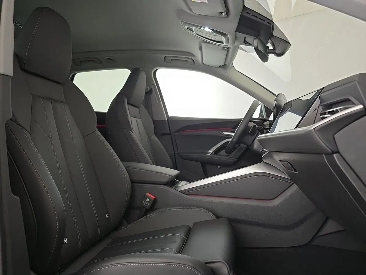 Audi Q5 Sportback nuova a Cuneo (14)
