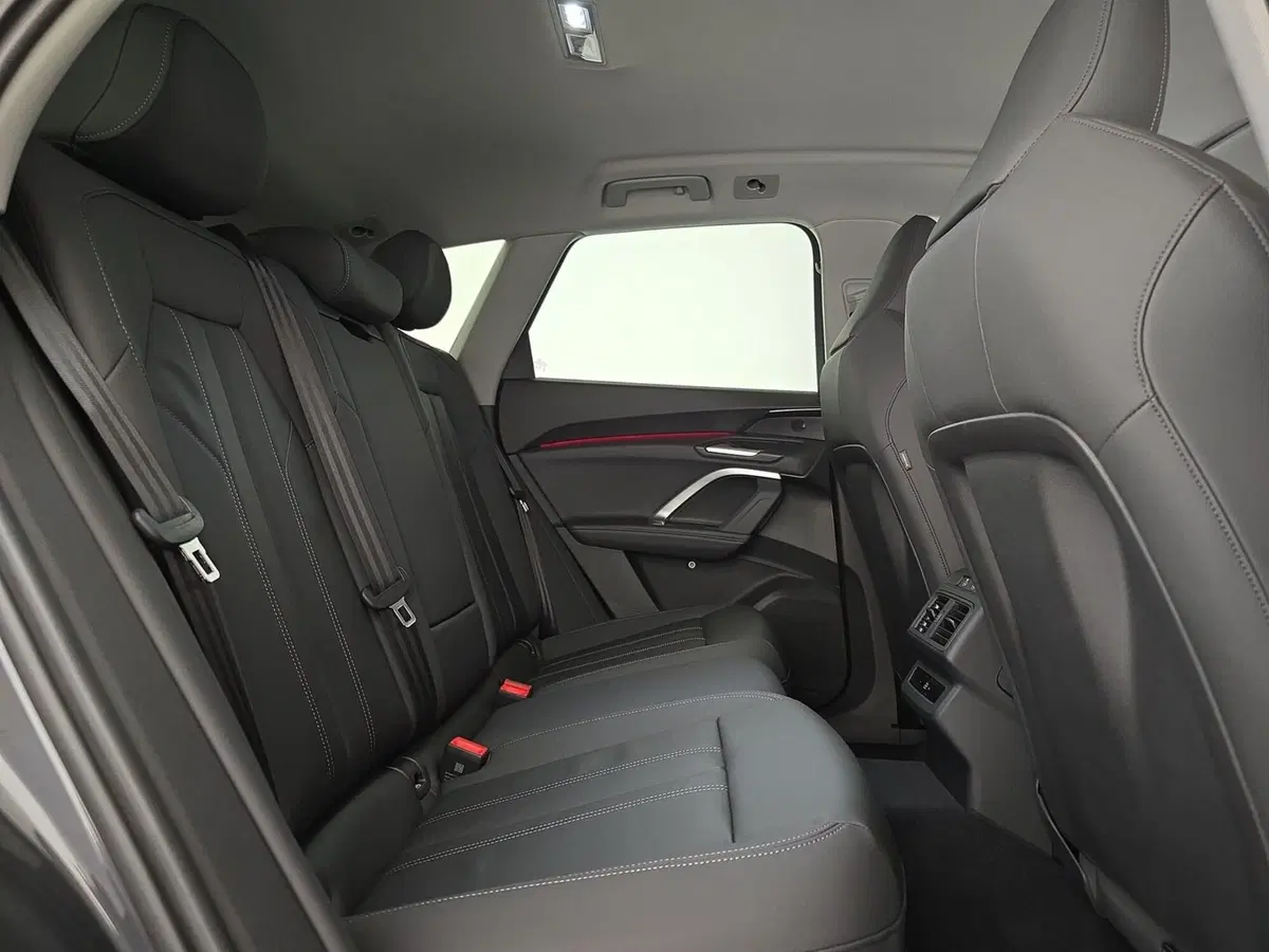 Audi Q5 Sportback nuova a Cuneo (15)