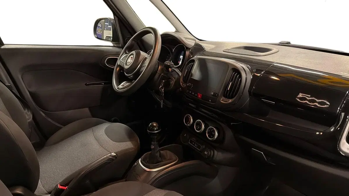 Fiat 500L usata a Treviso (11)