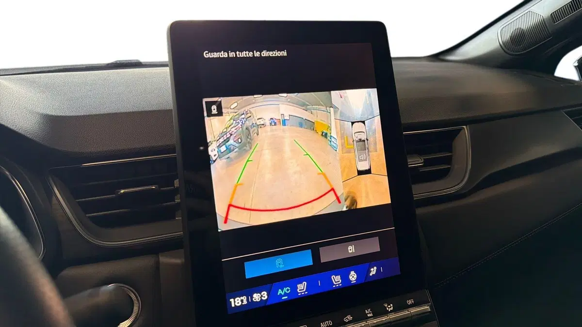 Renault Symbioz usata a Treviso (8)