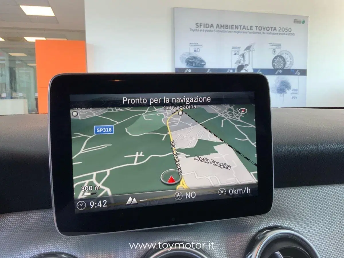 Mercedes-Benz GLA SUV usata a Perugia (12)