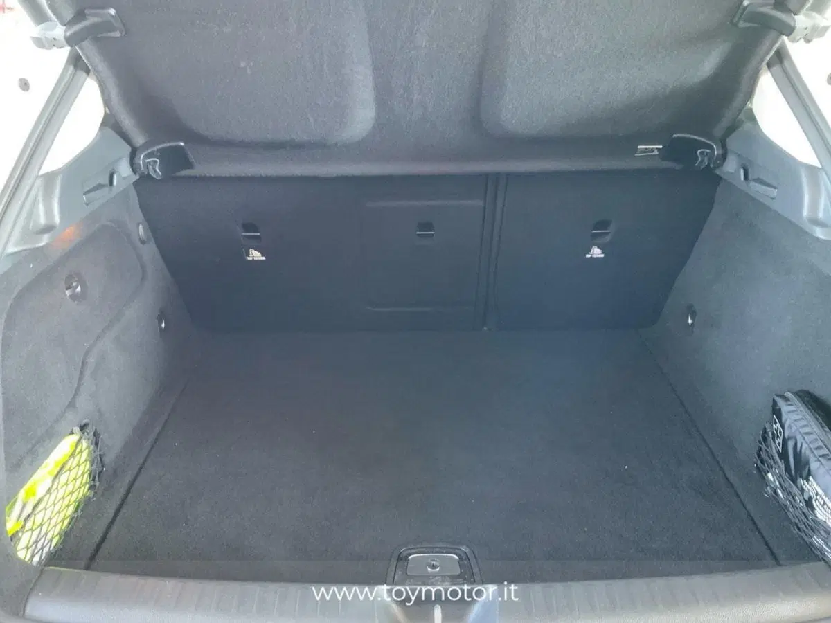 Mercedes-Benz GLA SUV usata a Perugia (17)