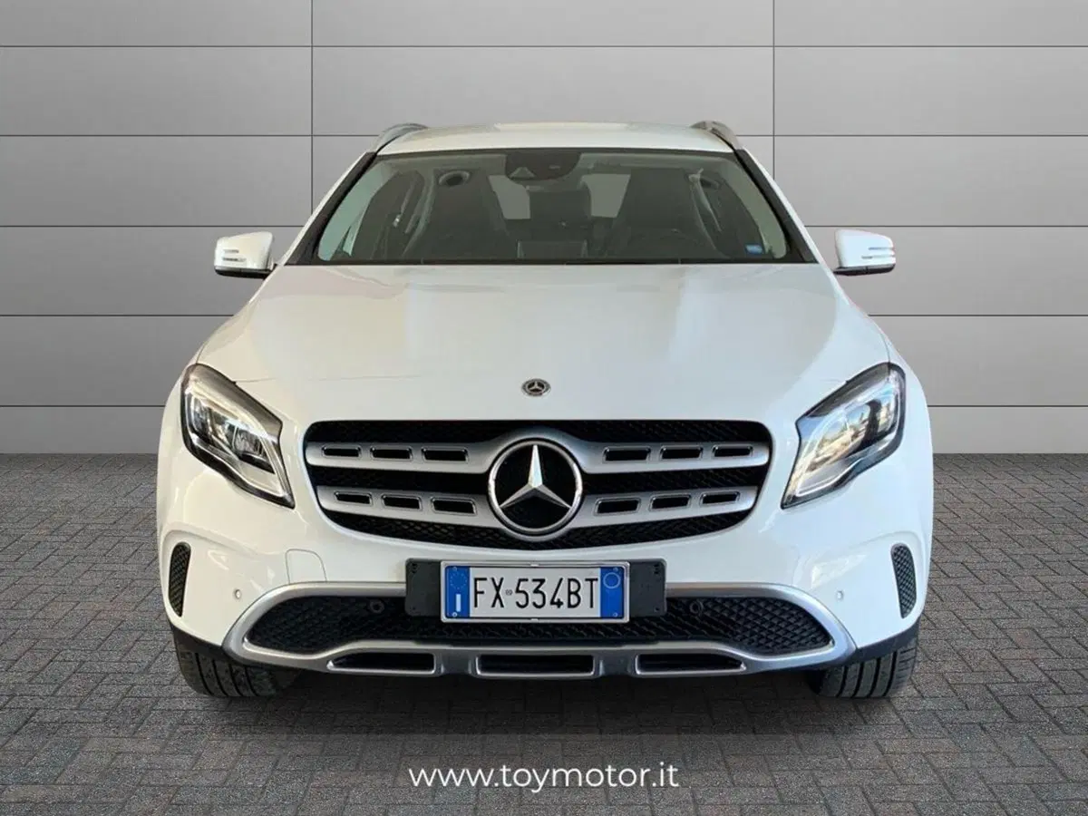 Mercedes-Benz GLA SUV usata a Perugia (8)