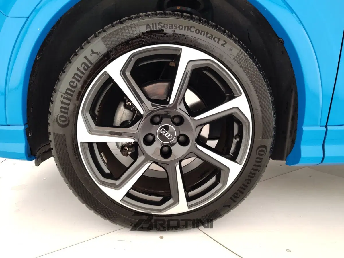 Audi Q3 Sportback usata a Massa-Carrara (15)