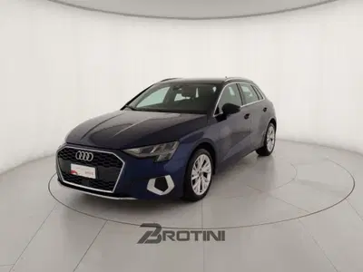Audi A3 Sportback 30 TFSI Business del 2023 usata a Massa