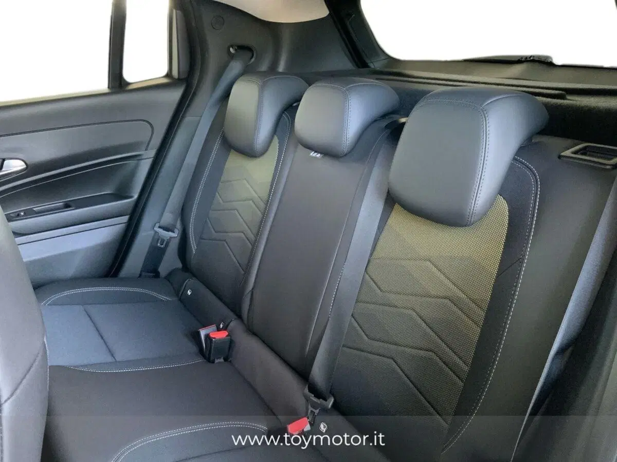 Jeep Avenger usata a Perugia (13)