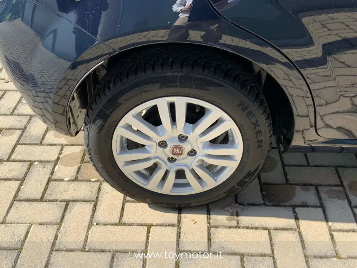 Fiat Punto usata a Perugia (16)