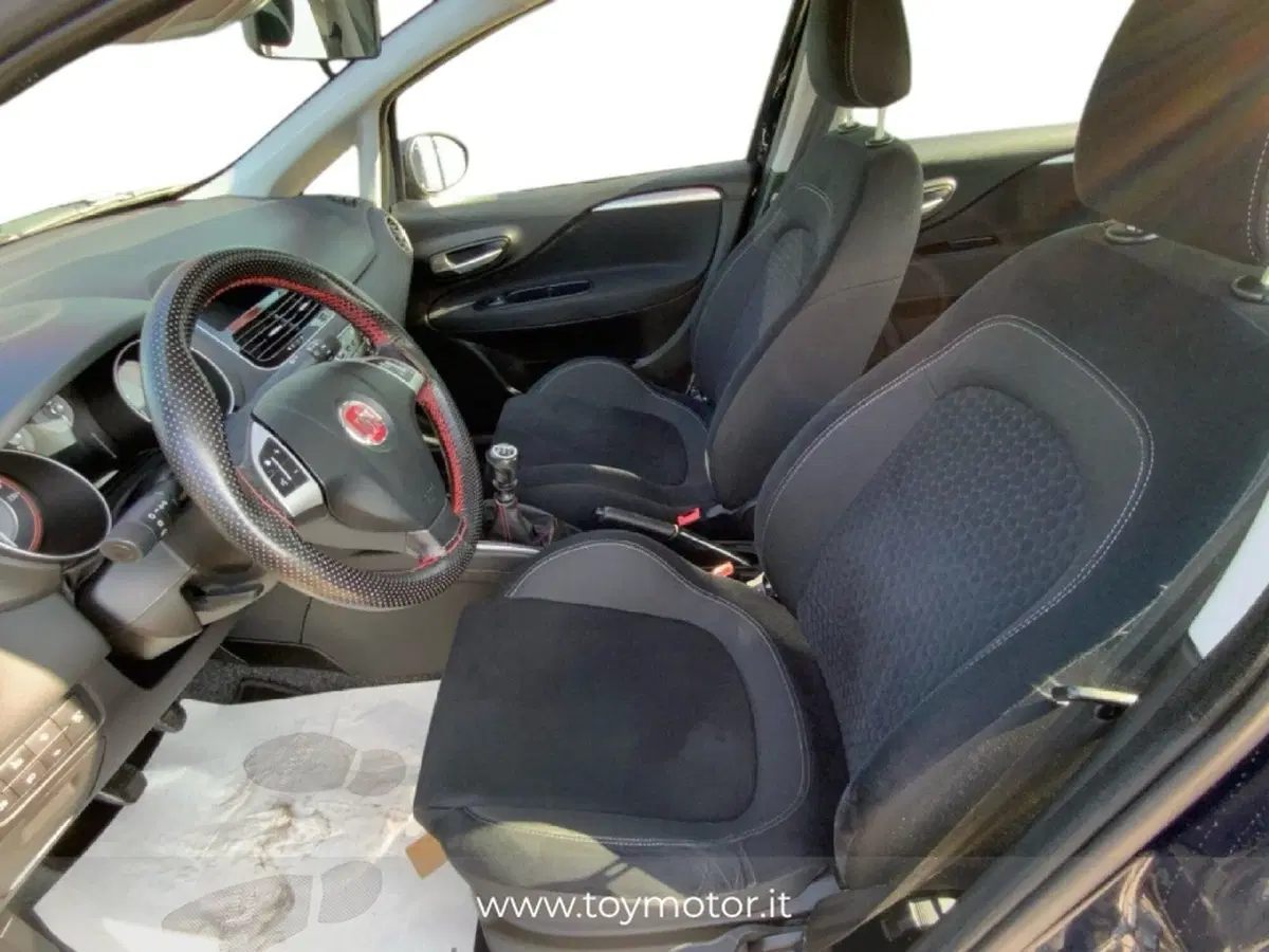 Fiat Punto usata a Perugia (9)