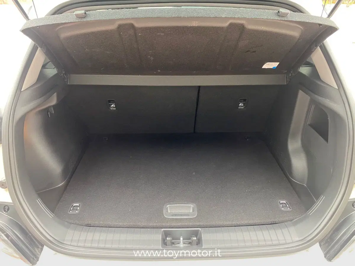 Hyundai Kona usata a Perugia (11)