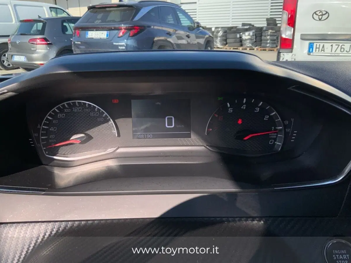 Peugeot 2008 usata a Arezzo (9)
