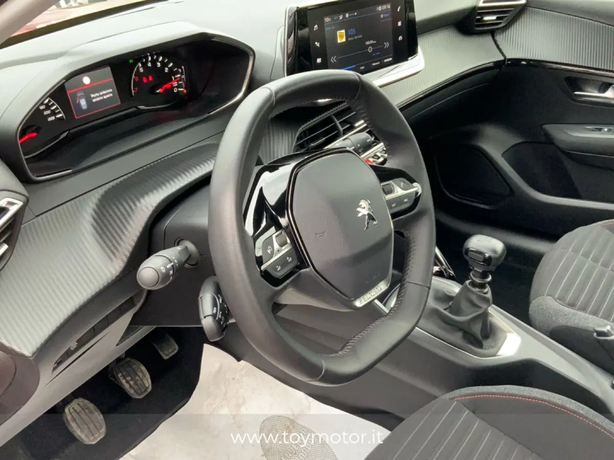 Peugeot 208 usata a Perugia (10)