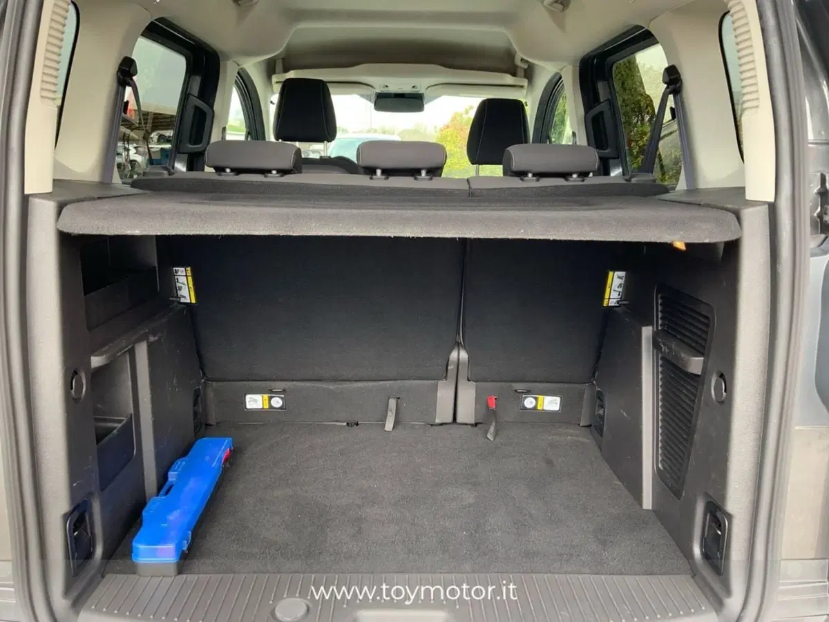 Ford Tourneo Courier usata a Perugia (17)