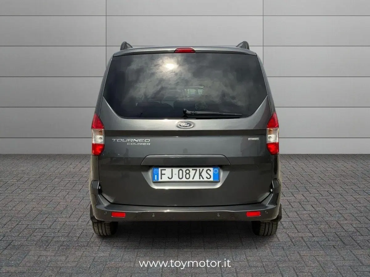 Ford Tourneo Courier usata a Perugia (5)