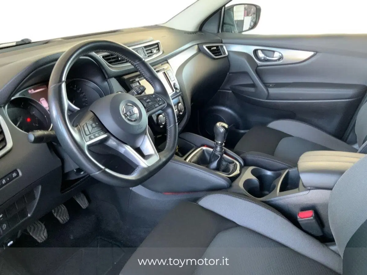 Nissan Qashqai usata a Arezzo (9)