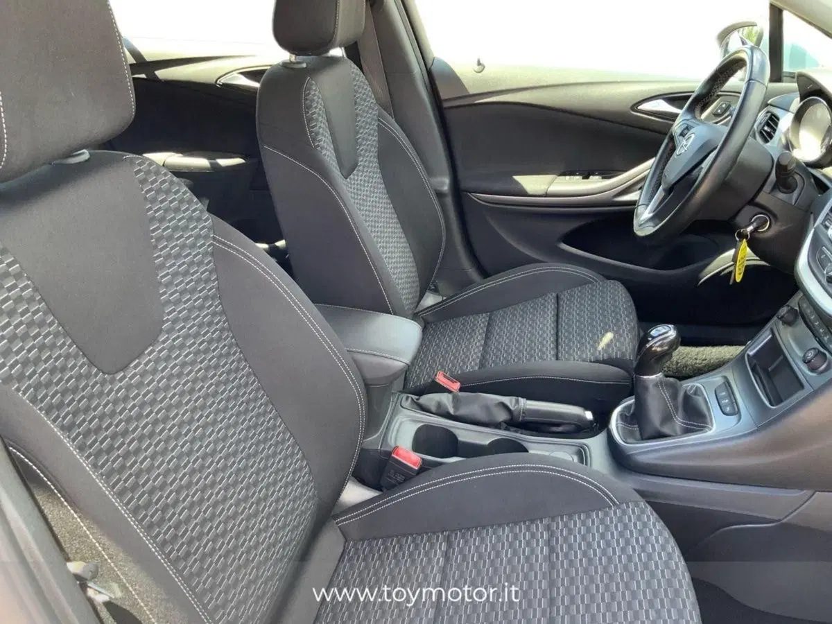 Opel Astra Station Wagon usata a Perugia (12)