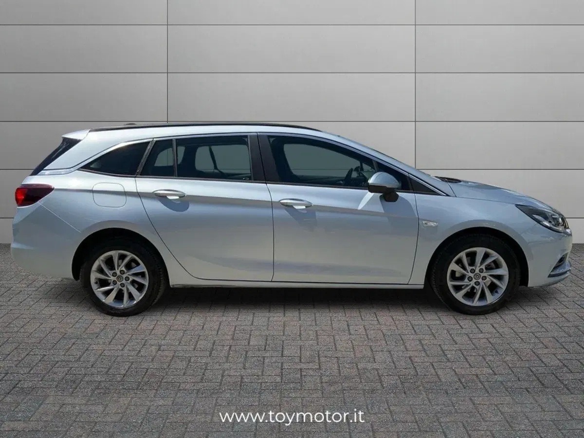 Opel Astra Station Wagon usata a Perugia (4)