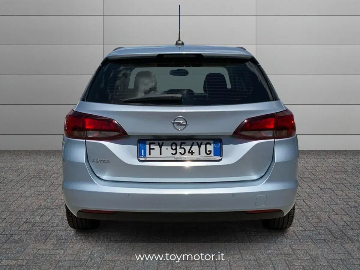 Opel Astra Station Wagon usata a Perugia (6)