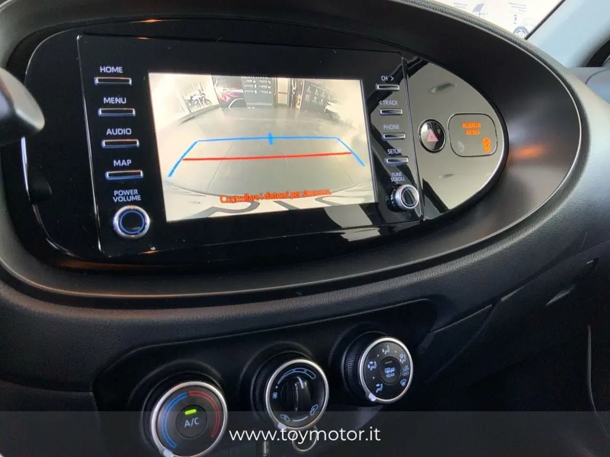 Toyota Aygo X usata a Perugia (11)