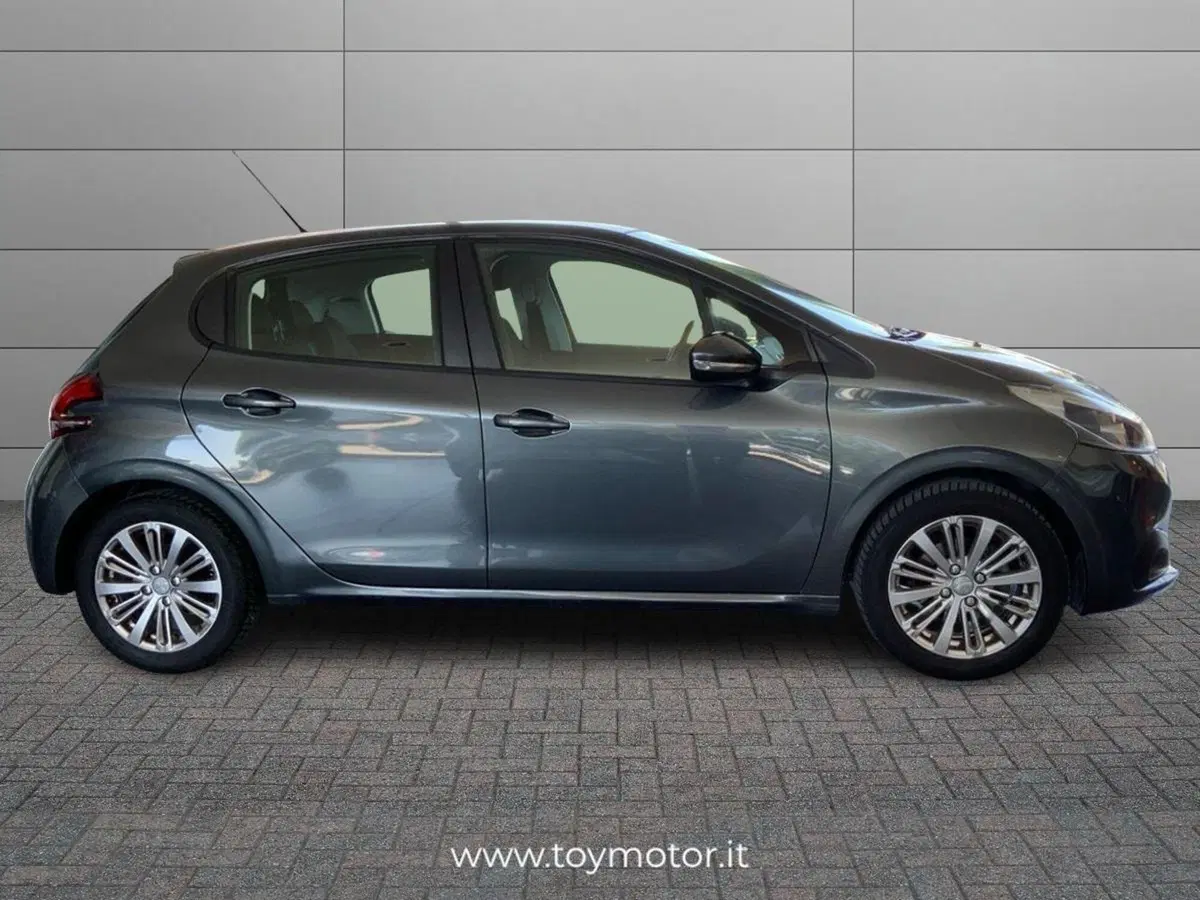 Peugeot 208 usata a Perugia (4)