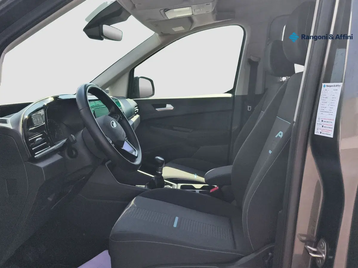 Ford Tourneo Connect usata a Brescia (8)
