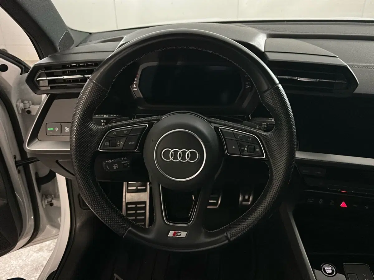 Audi A3 Sportback usata a Napoli (11)