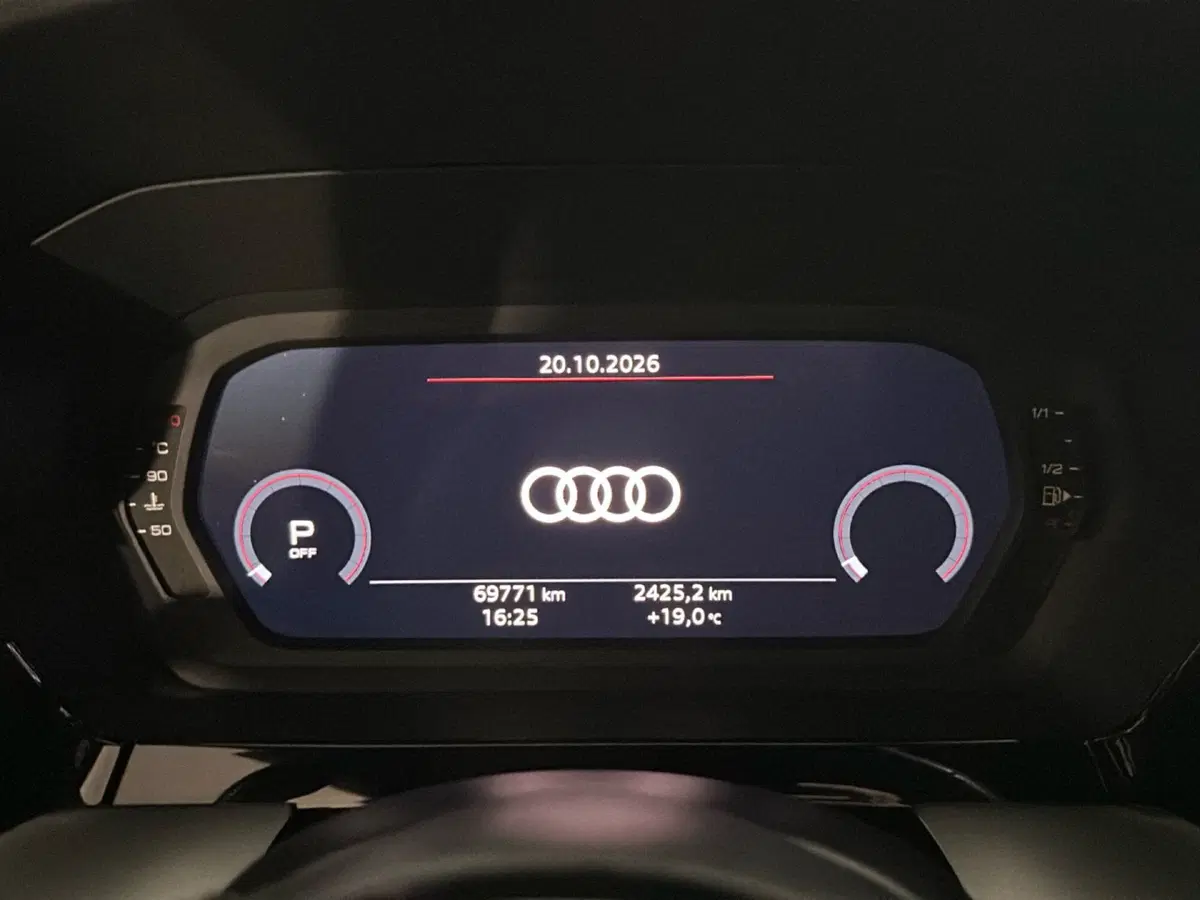 Audi A3 Sportback usata a Napoli (12)
