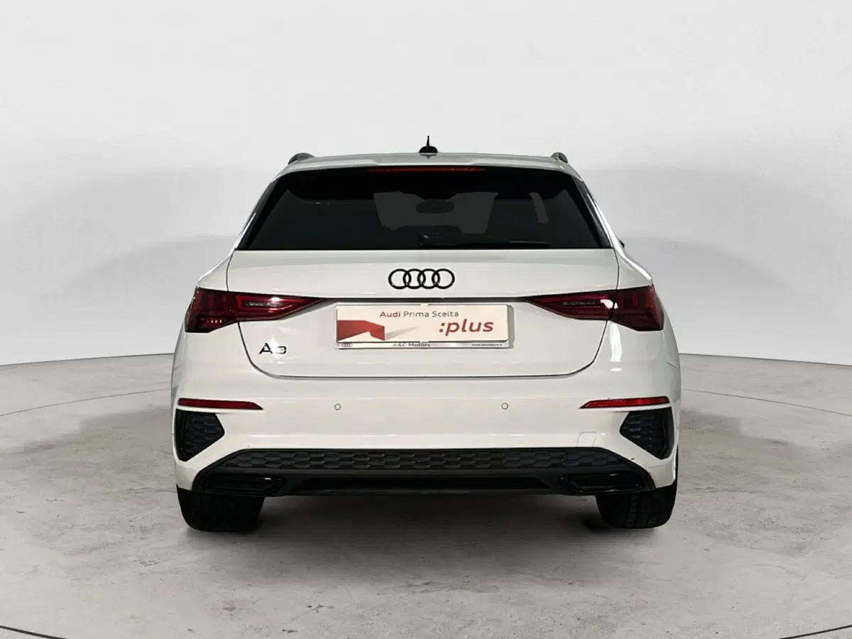 Audi A3 Sportback usata a Napoli (6)